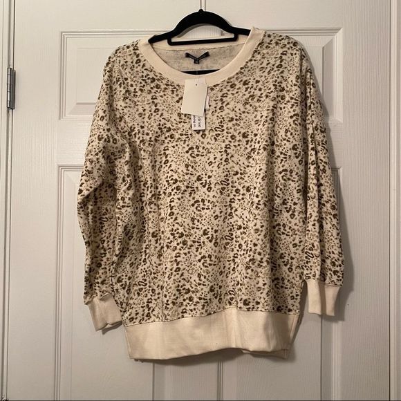 Ocean Drive Sweaters - NWT ocean drive small animal printed spotted cream pullover sweater cotton blend